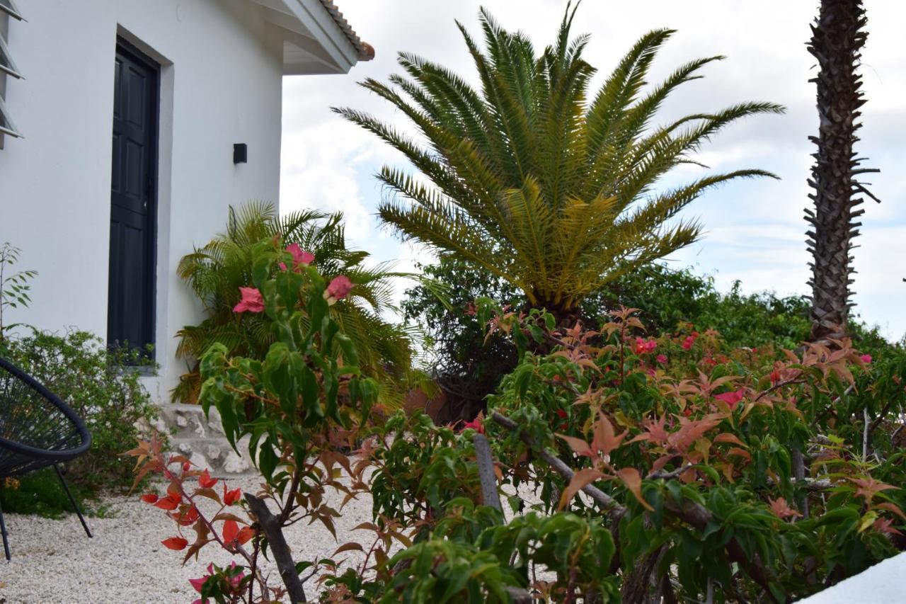 Saint Joris A Tiny Boutique Resort Willemstad Esterno foto