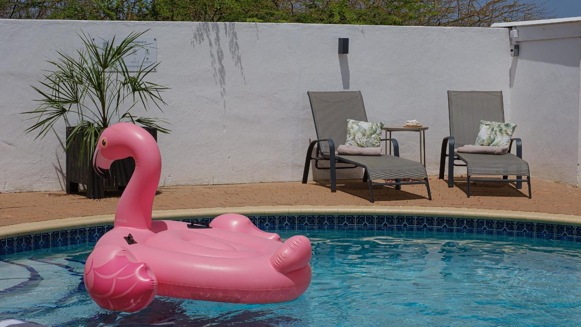 Saint Joris A Tiny Boutique Resort Willemstad Esterno foto