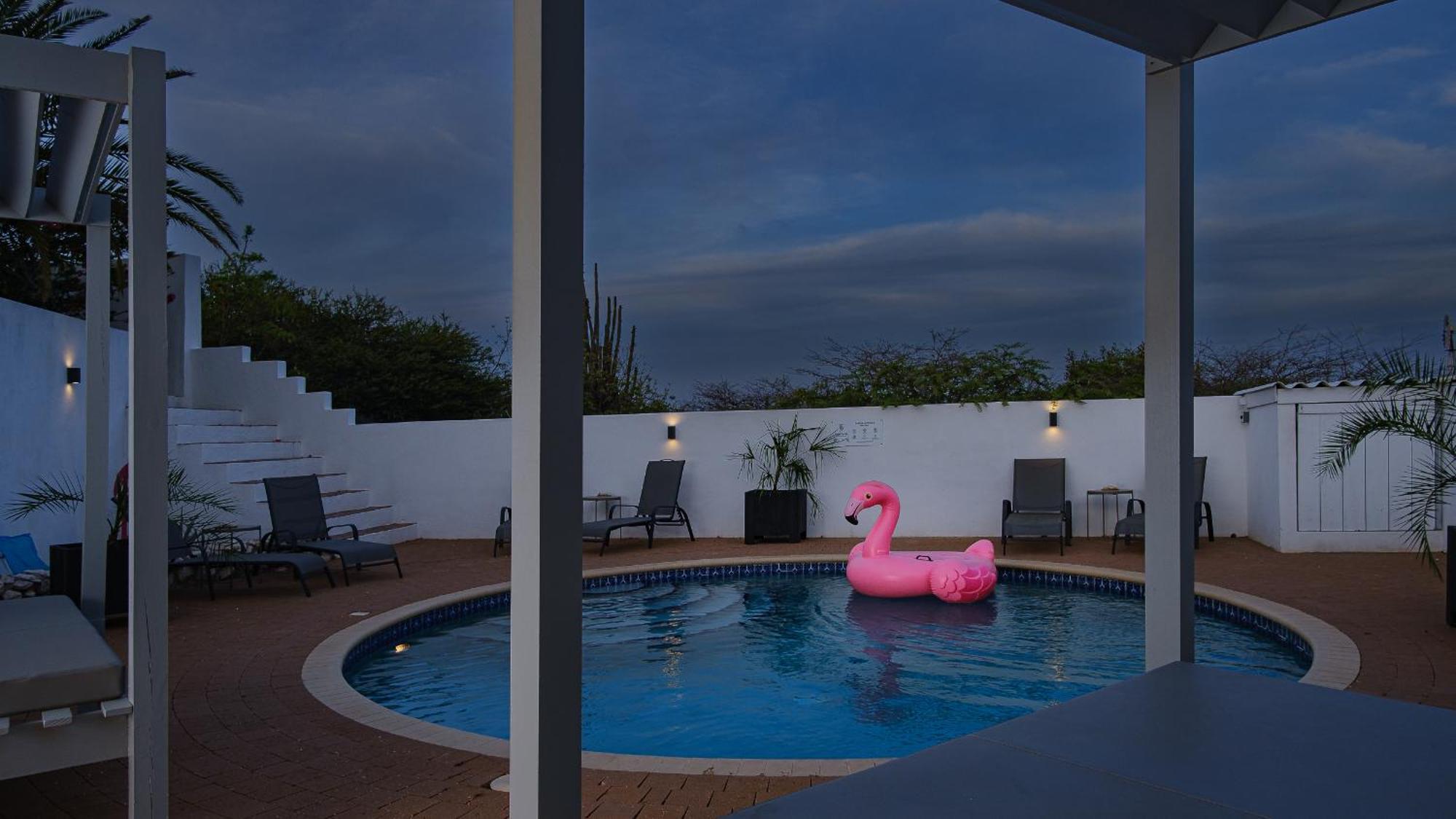 Saint Joris A Tiny Boutique Resort Willemstad Esterno foto