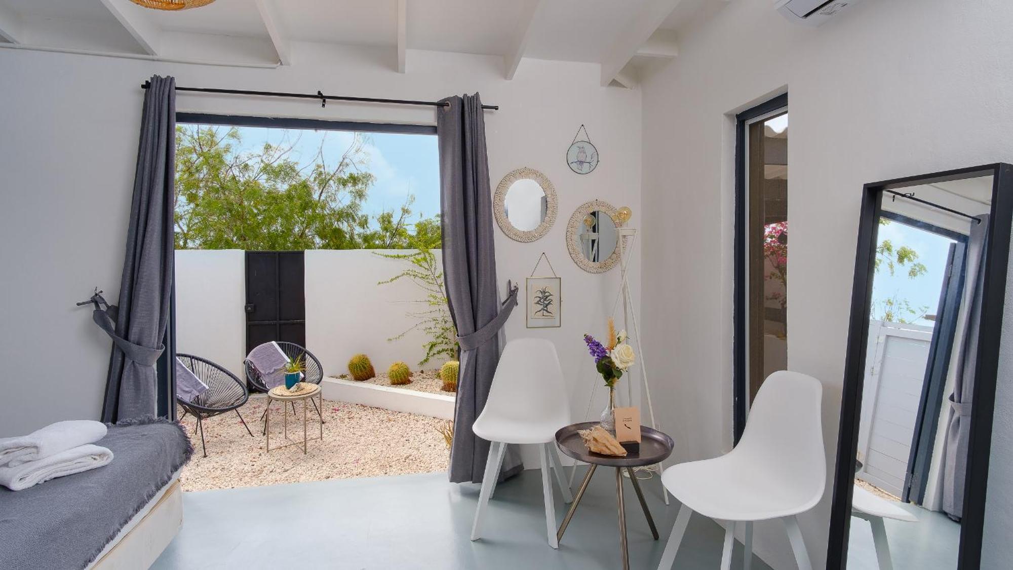 Saint Joris A Tiny Boutique Resort Willemstad Esterno foto